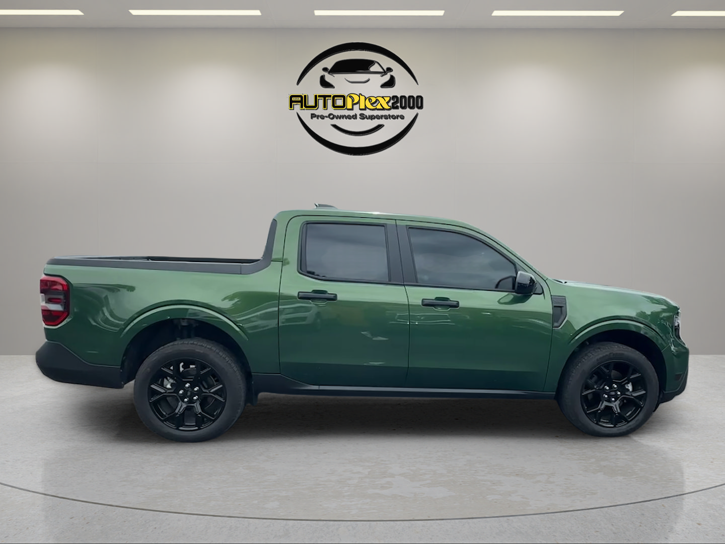 Used 2025 Ford Maverick XLT w/ Black Appearance Package AWD/4WD image 8