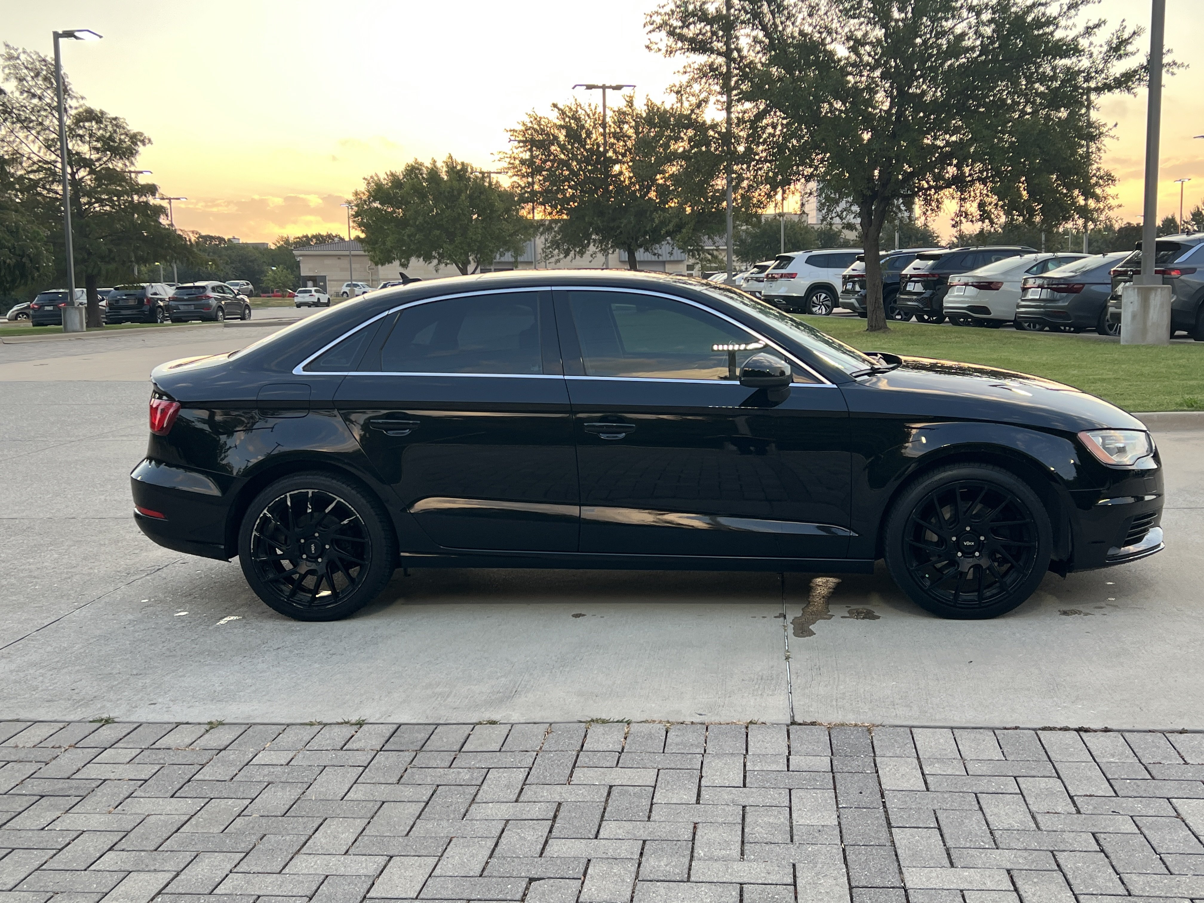 Used 2015 Audi A3 1.8T Premium w/ Driver Assistance Package FWD image 10