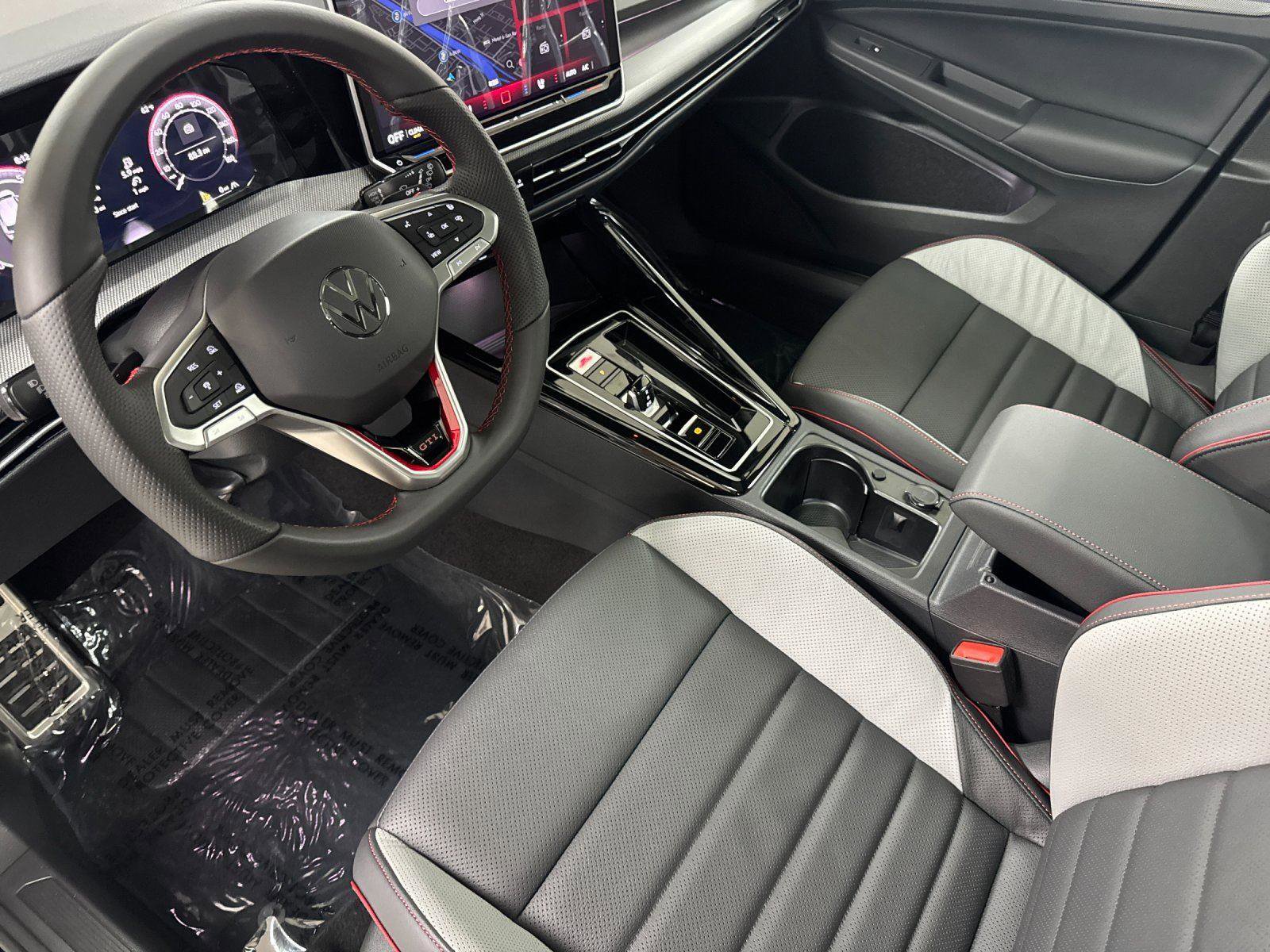 New 2026 Volkswagen GTI SE FWD image 9
