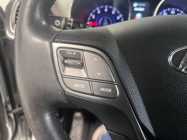 Used 2015 Hyundai Santa Fe GLS w/ Option Group 03 FWD image 25