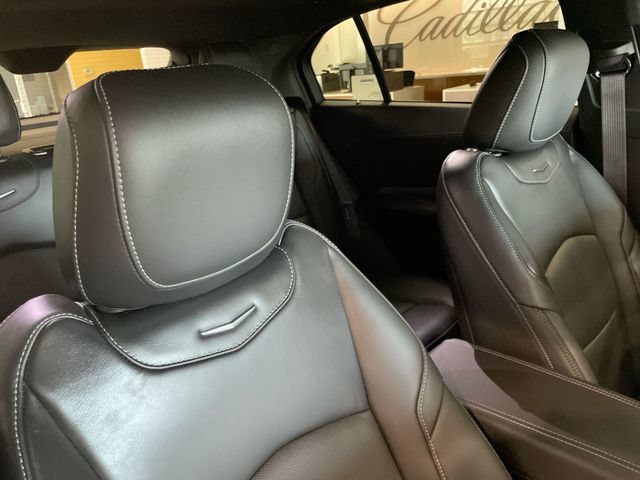 Used 2024 Cadillac XT4 Premium Luxury w/ Technology Package FWD image 21