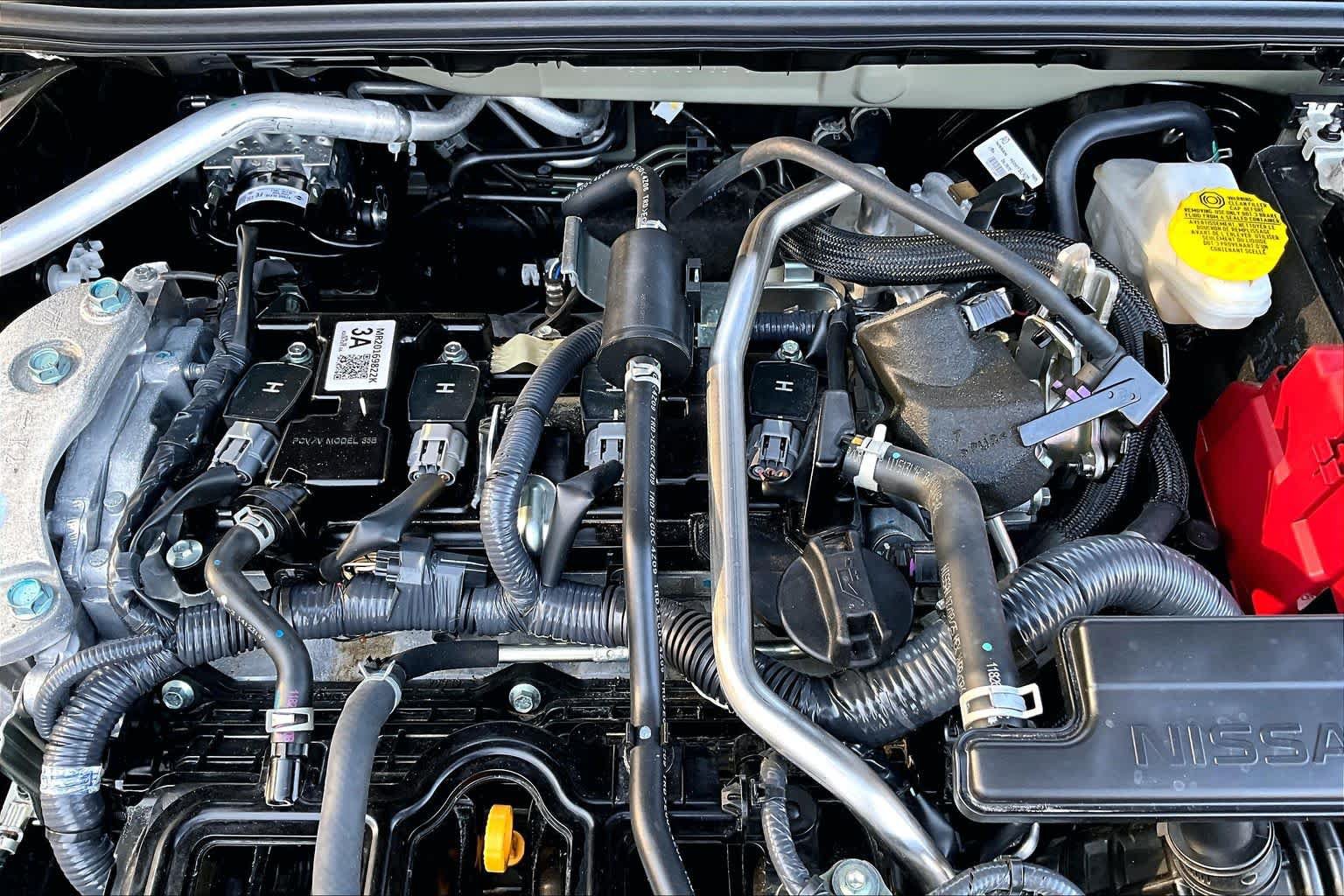 Certified 2025 Nissan Sentra SV FWD image 32