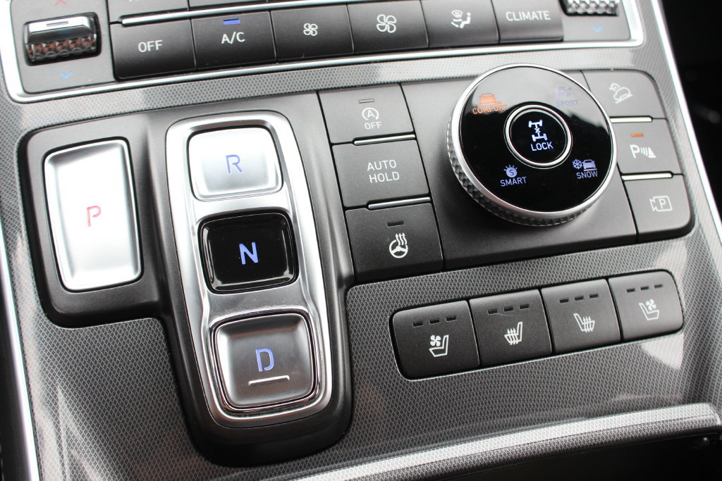 Used 2023 Hyundai Santa Fe Calligraphy AWD/4WD image 12