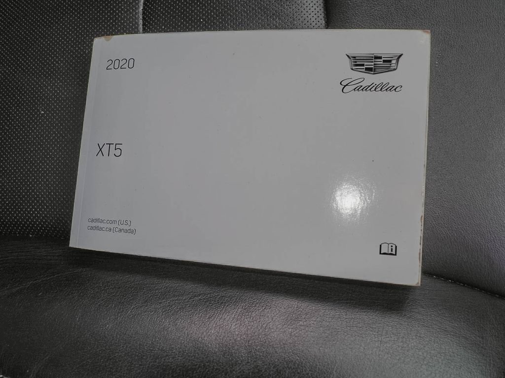 Certified 2020 Cadillac XT5 Premium Luxury AWD/4WD image 33
