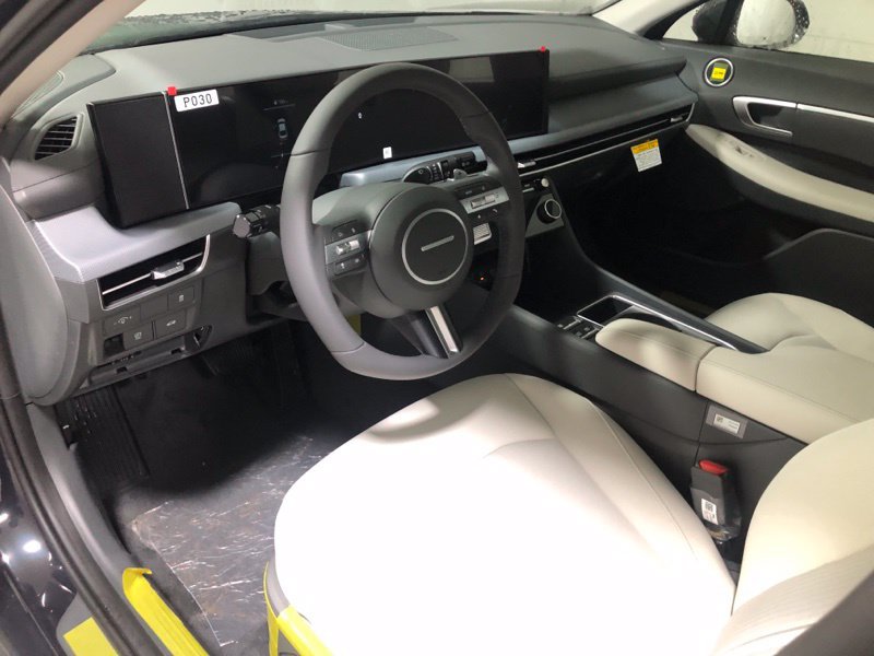 New 2026 Hyundai Sonata SEL FWD image 18