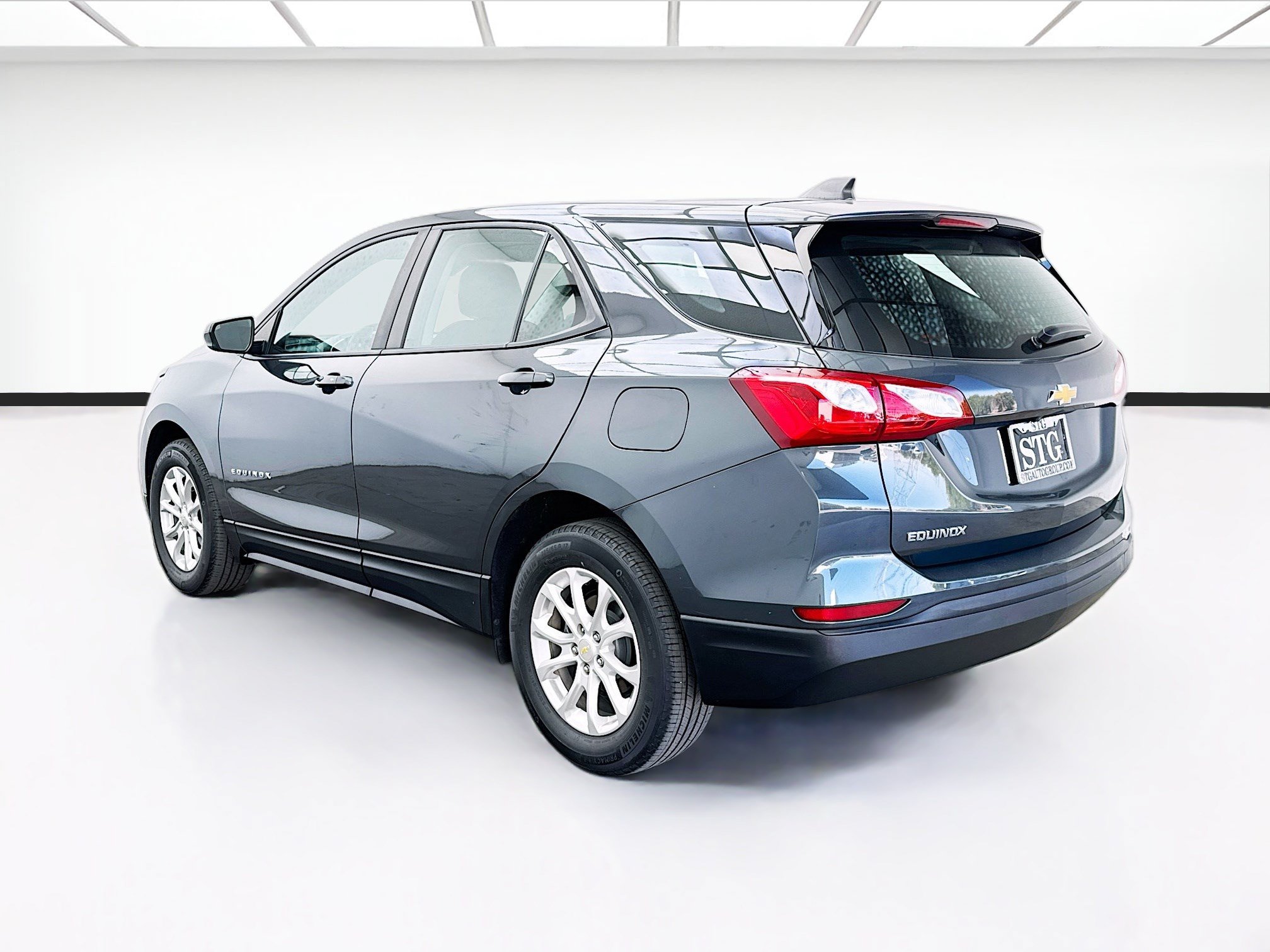 Used 2021 Chevrolet Equinox LS FWD image 6