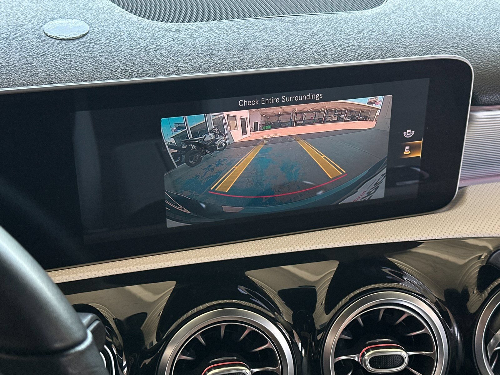 Used 2019 Mercedes-Benz A 220 image 18