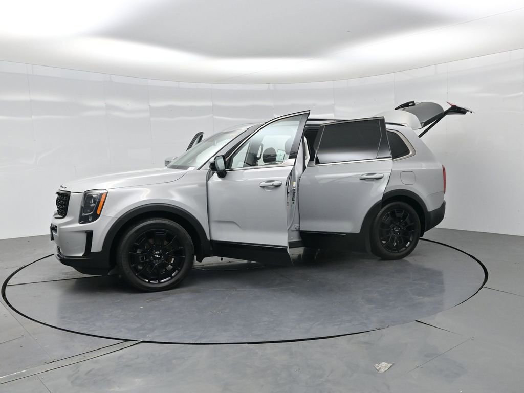 Used 2022 Kia Telluride SX w/ SX Prestige Package AWD/4WD image 38
