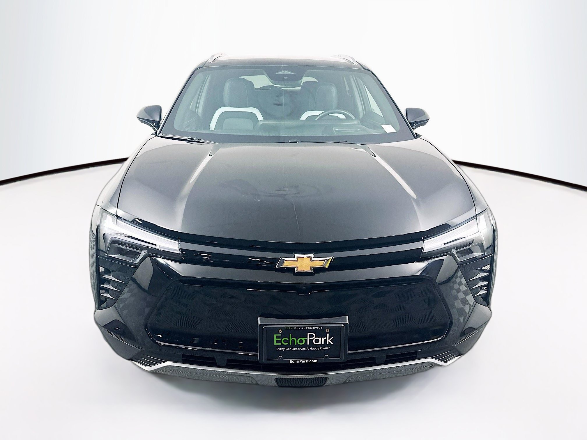 Used 2024 Chevrolet Blazer EV LT AWD/4WD image 2