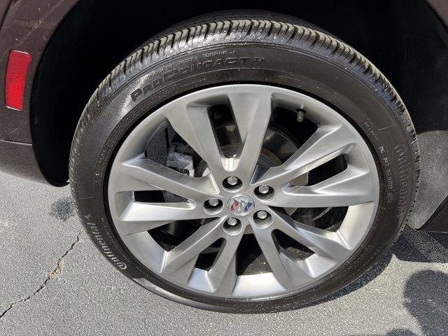 Used 2022 Buick Envision Avenir w/ Technology Package II image 51