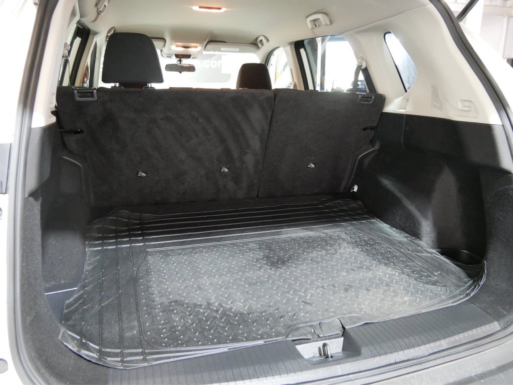 Used 2023 Nissan Rogue S AWD/4WD image 26