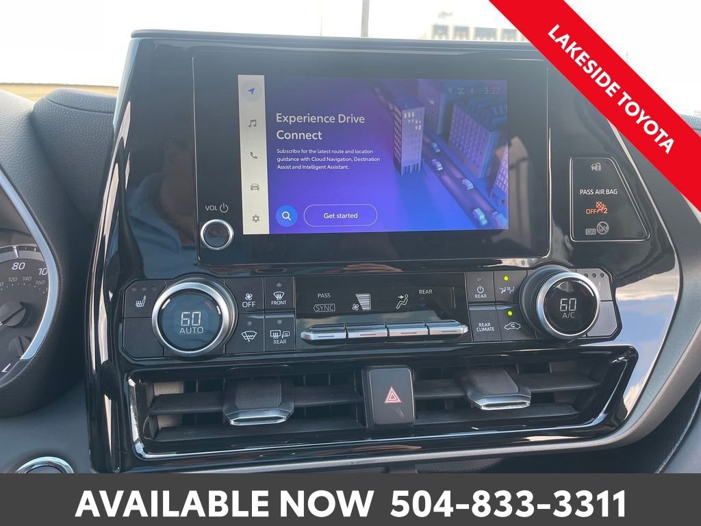 Used 2023 Toyota Highlander XLE image 31