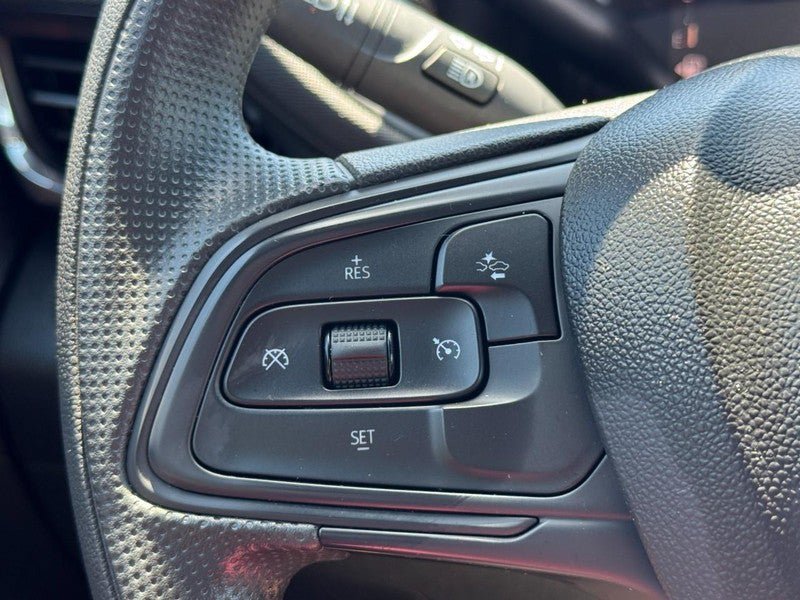 Used 2024 Buick Envista Preferred FWD image 16
