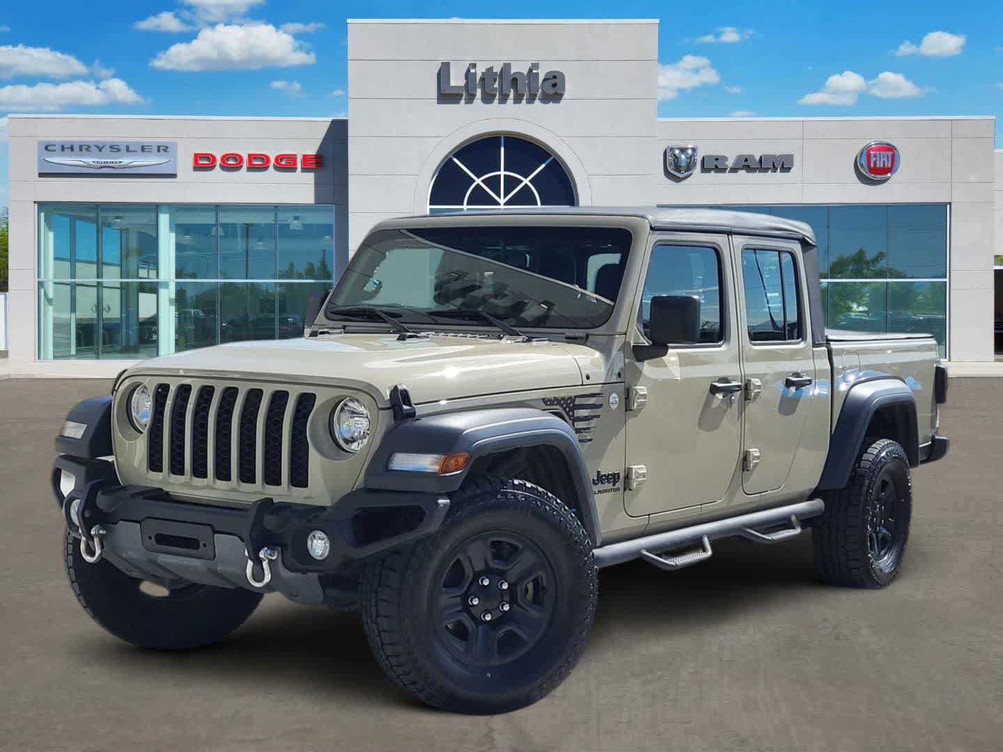 Used 2020 Jeep Gladiator Sport w/ Trailer Tow Package AWD/4WD image 1
