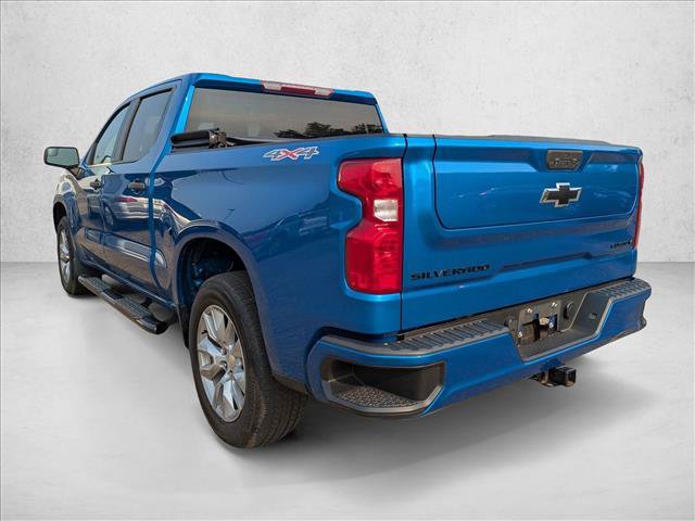 Used 2022 Chevrolet Silverado 1500 Custom w/ LPO, Dark Essentials Package AWD/4WD image 7