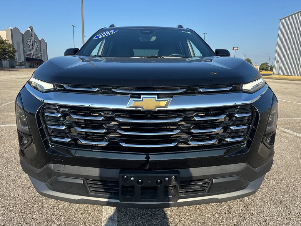 Used 2025 Chevrolet Equinox LT AWD/4WD image 10