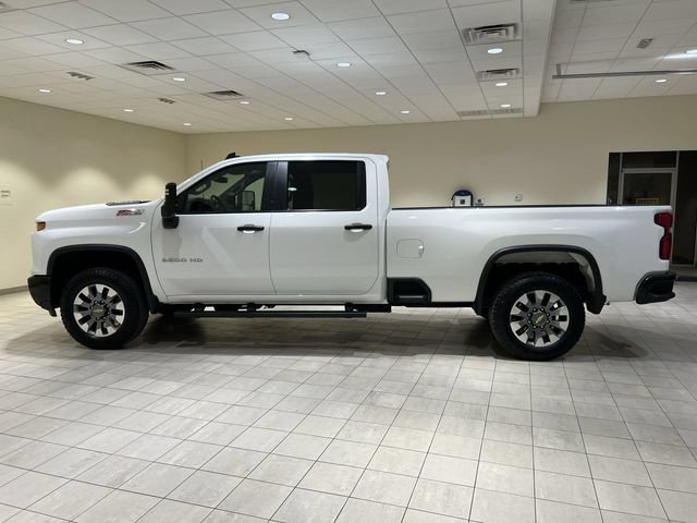 Certified 2025 Chevrolet Silverado 2500 Custom w/ Custom Value Package AWD/4WD image 2