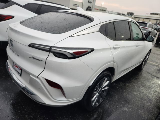 Used 2024 Buick Envista Avenir image 3