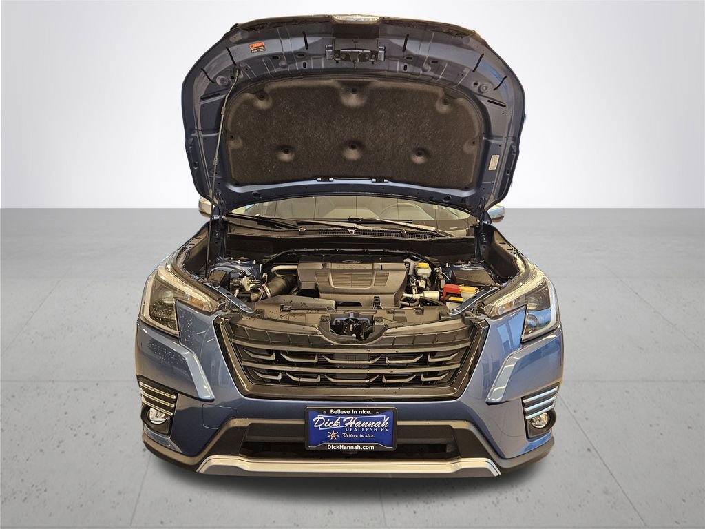 Used 2023 Subaru Forester Touring w/ Popular Package #2 image 4
