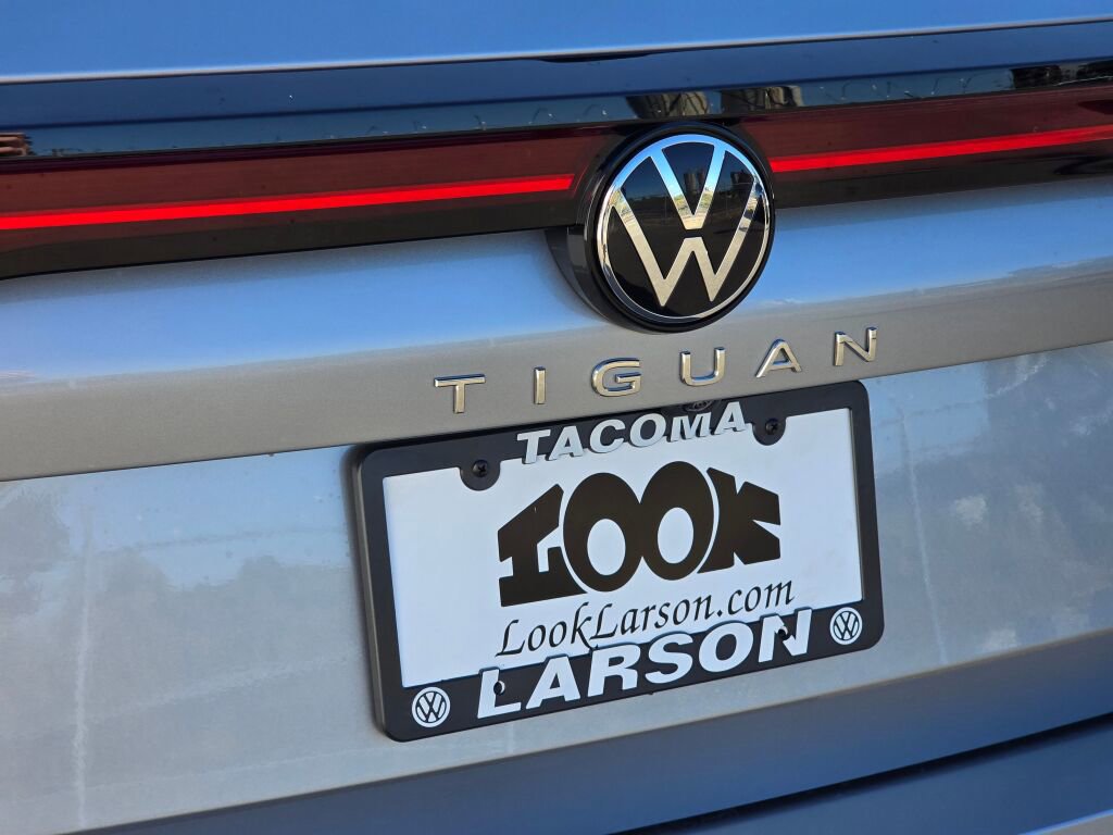 New 2025 Volkswagen Tiguan S image 14