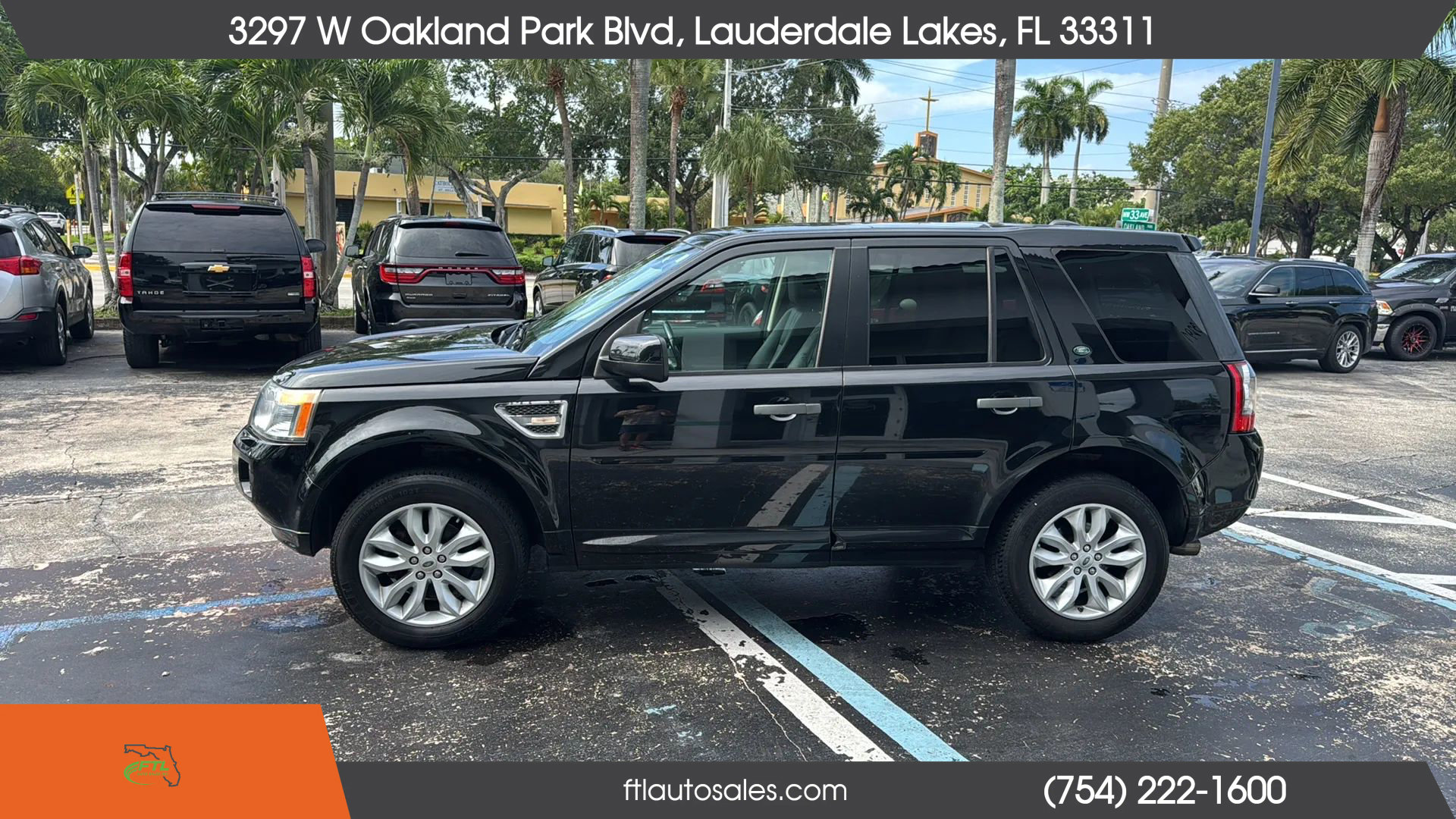 Used 2011 Land Rover LR2 HSE AWD/4WD image 7