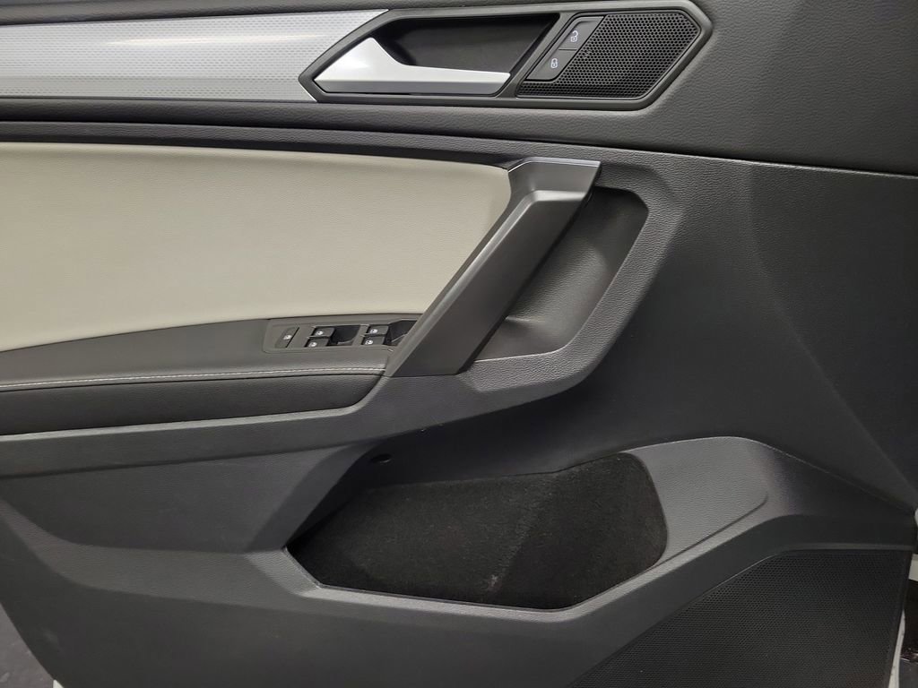 Used 2023 Volkswagen Tiguan S image 21