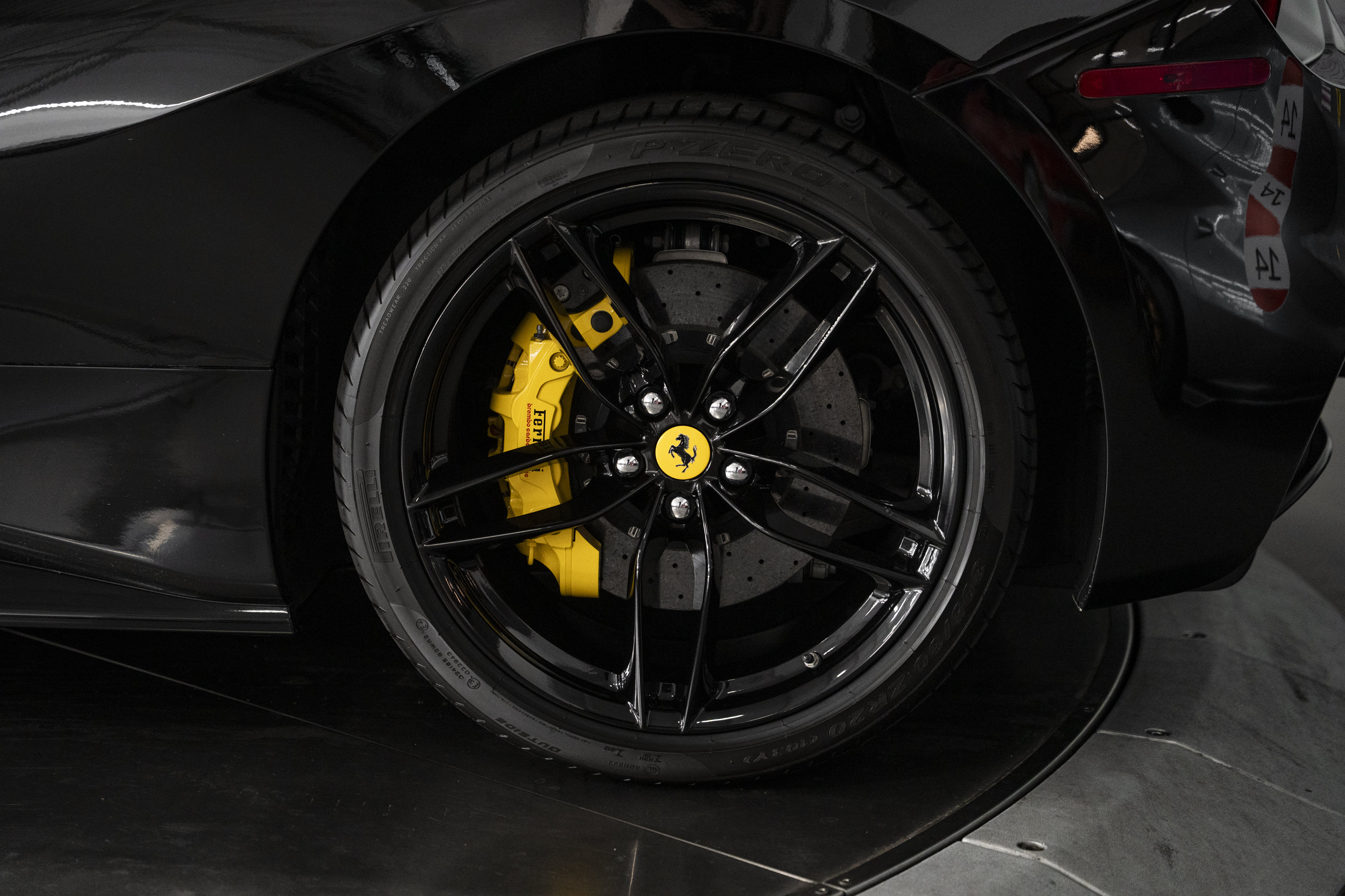 Certified 2018 Ferrari 488 Spider RWD image 22