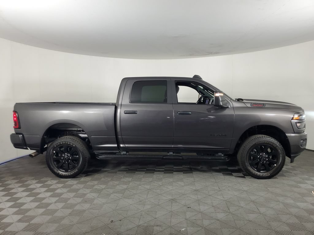 Used 2025 RAM 2500 Big Horn AWD/4WD image 3