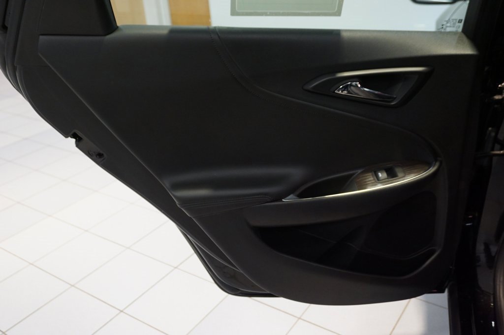 Certified 2023 Chevrolet Malibu LT w/ Midnight Edition image 26