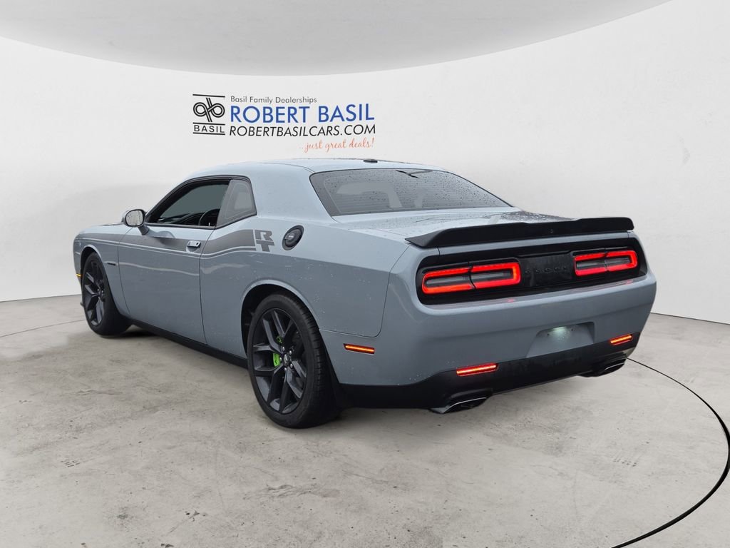 Used 2022 Dodge Challenger R/T w/ Driver Convenience Group image 3