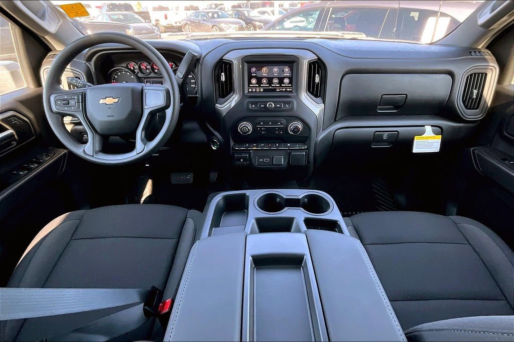 New 2026 Chevrolet Silverado 2500 Custom w/ Custom Value Package image 5