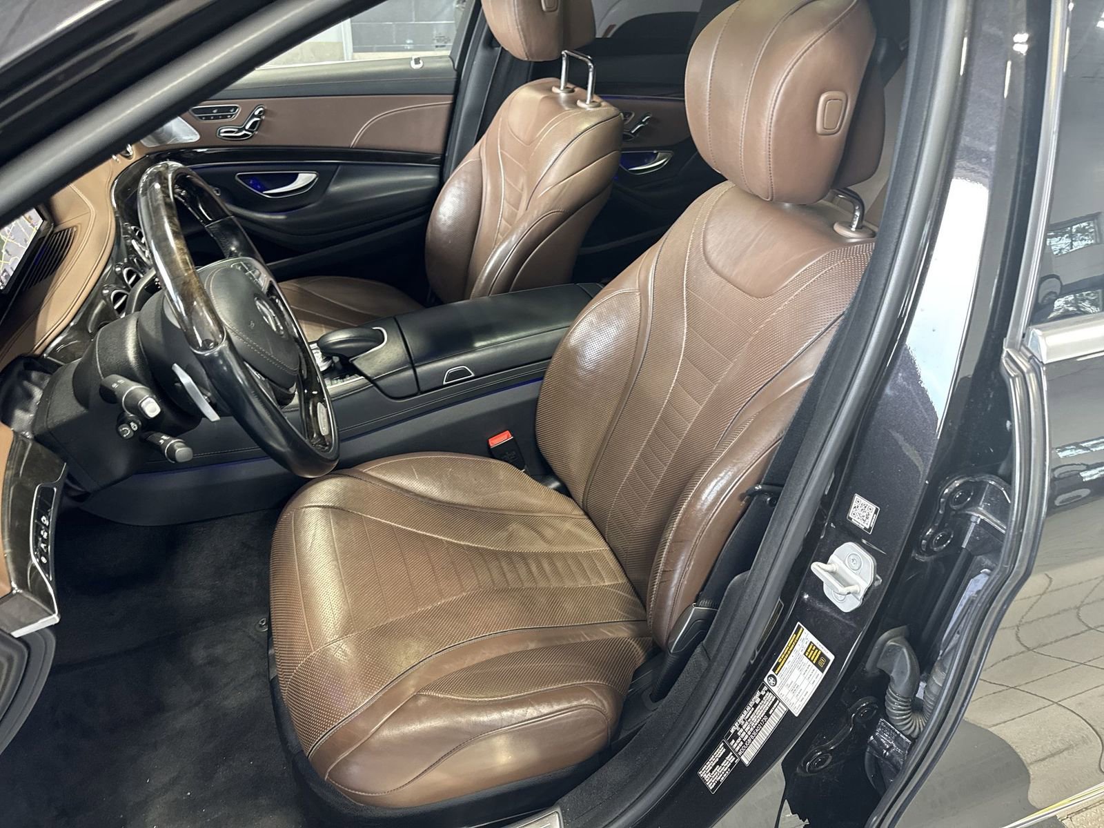 Used 2014 Mercedes-Benz S 550 Sedan image 25