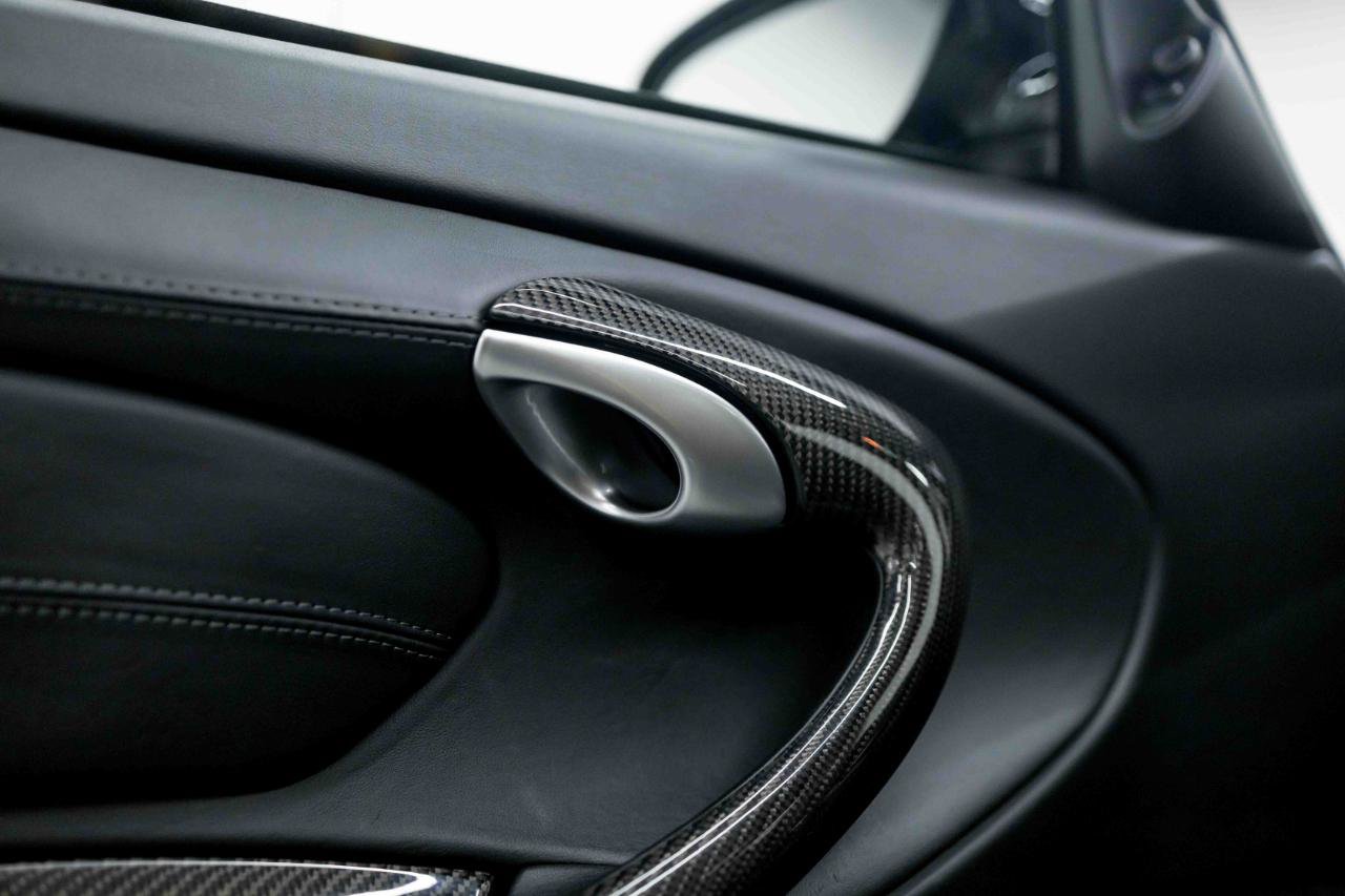 Used 2002 Porsche 911 GT2 RWD image 41