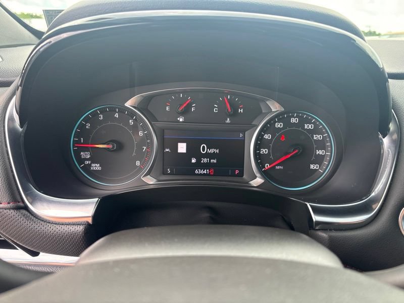 Used 2023 Chevrolet Traverse RS AWD/4WD image 36