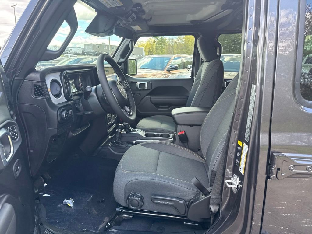New 2026 Jeep Wrangler Unlimited Sport AWD/4WD image 17