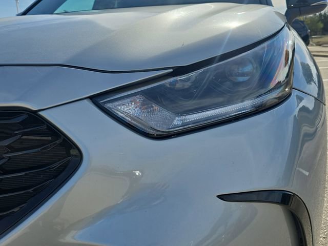 Used 2025 Toyota Highlander XSE AWD/4WD image 34