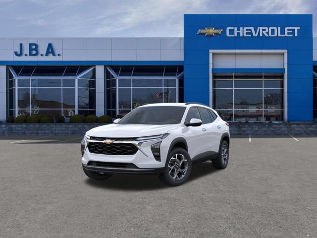 New 2026 Chevrolet Trax LT w/ Driver Confidence Package FWD image 8