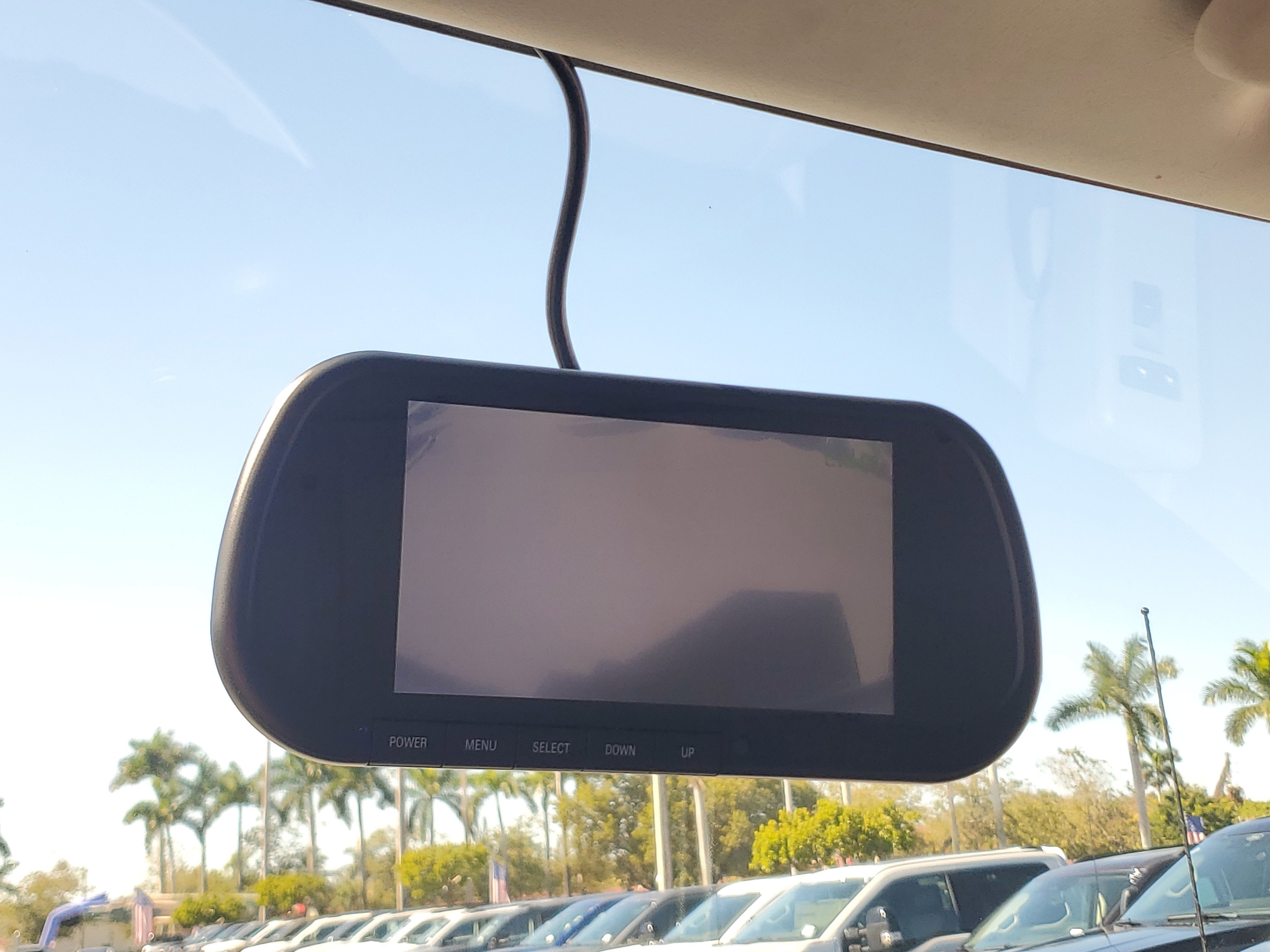 Used 2022 Ford E-350 and Econoline 350 Super Duty w/ Power Windows & Locks Group image 9