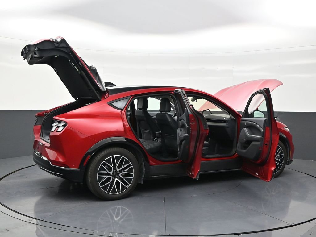 Used 2024 Ford Mustang Mach-E Premium image 27