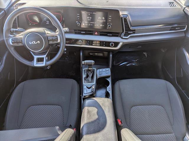 Used 2023 Kia Sportage LX image 17