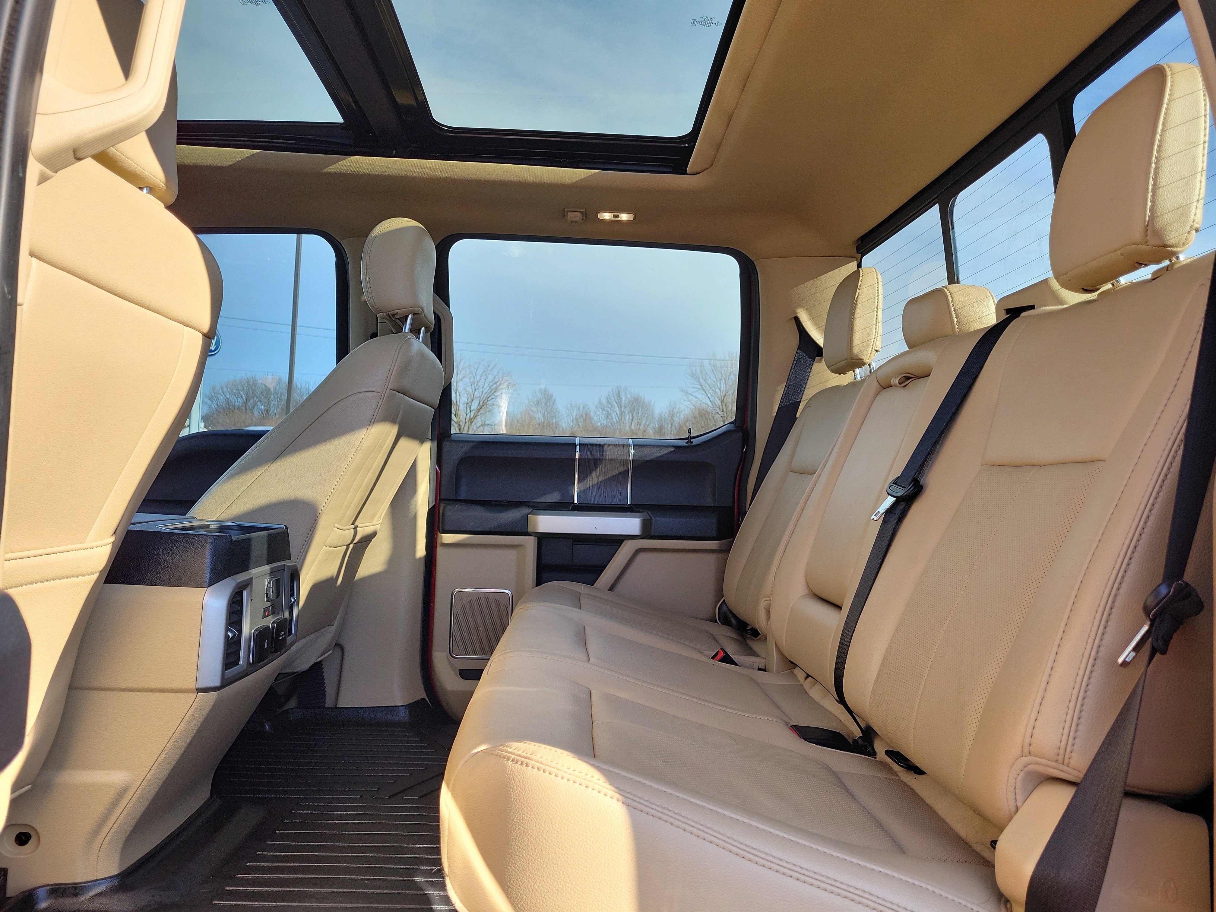 Used 2021 Ford F250 Lariat w/ Lariat Ultimate Package image 12