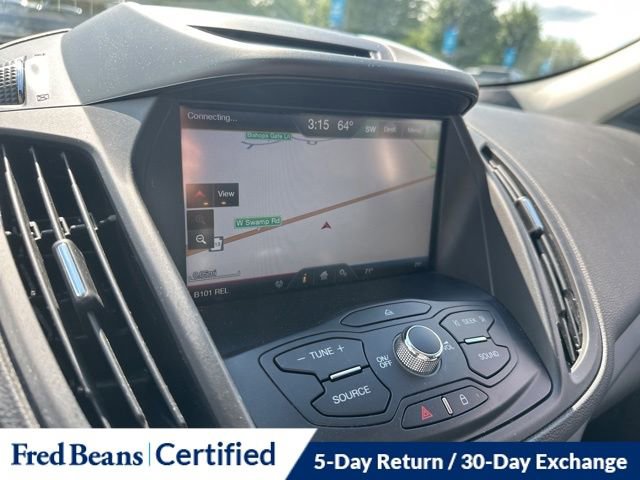 Used 2015 Ford Escape SE w/ Equipment Group 201A FWD image 19