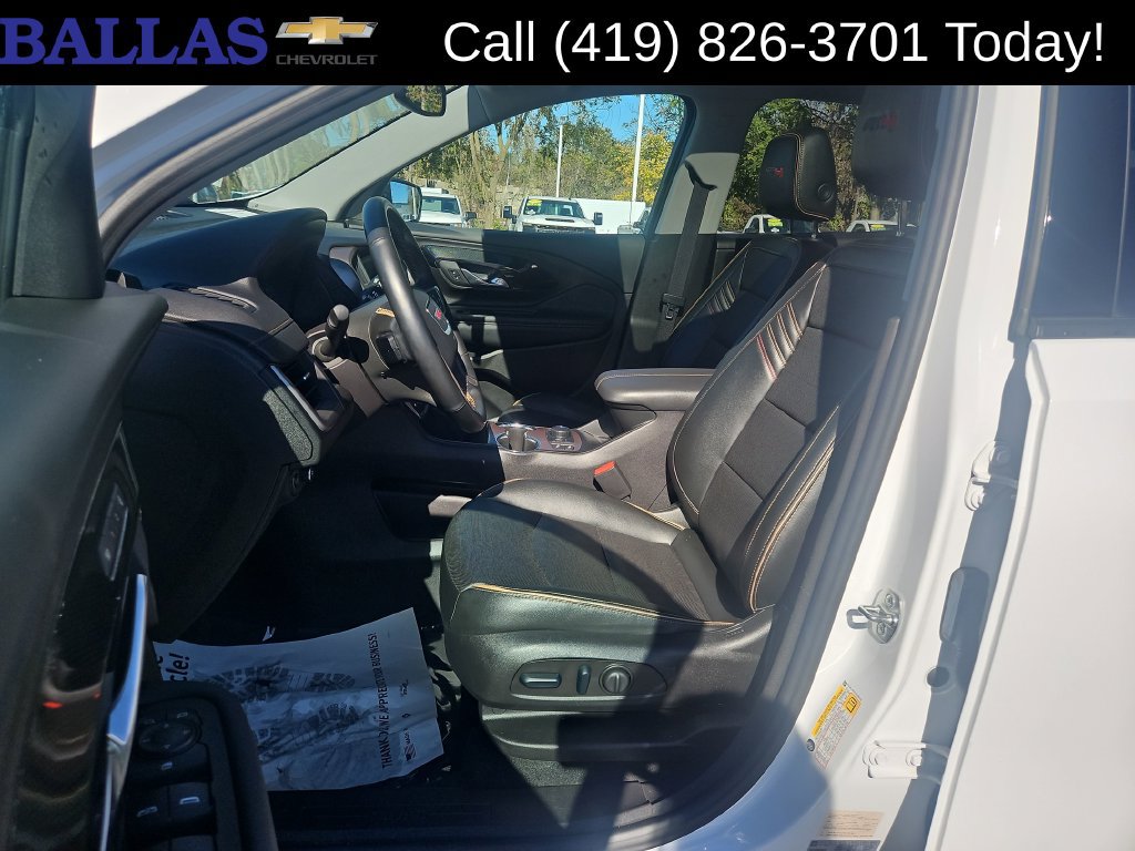 Certified 2024 GMC Terrain AT4 w/ GMC Pro Grade Package AWD/4WD image 9