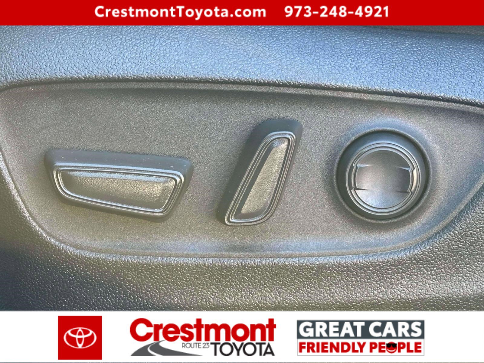 Certified 2023 Toyota Highlander XLE image 15