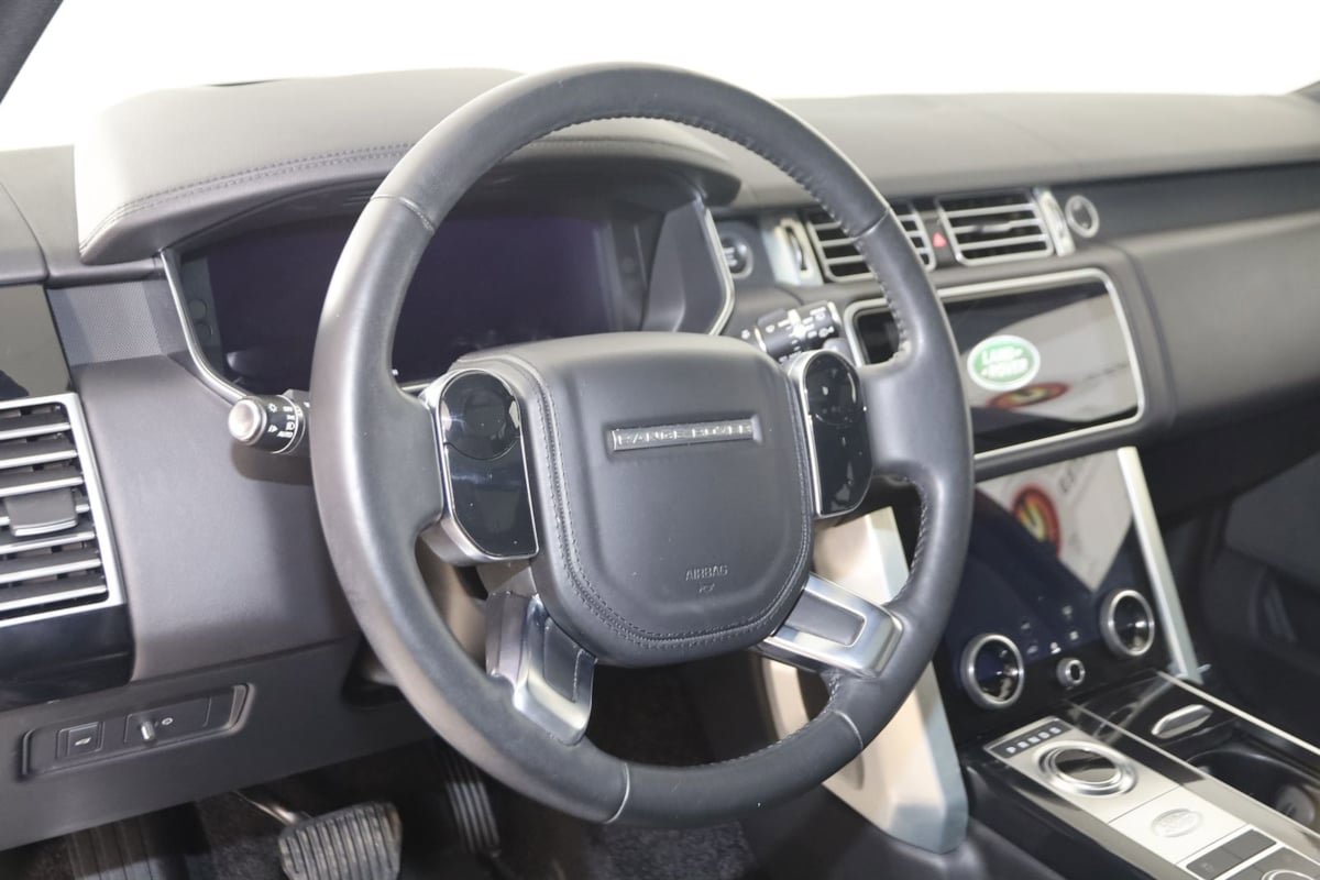 Used 2019 Land Rover Range Rover Supercharged AWD/4WD image 6