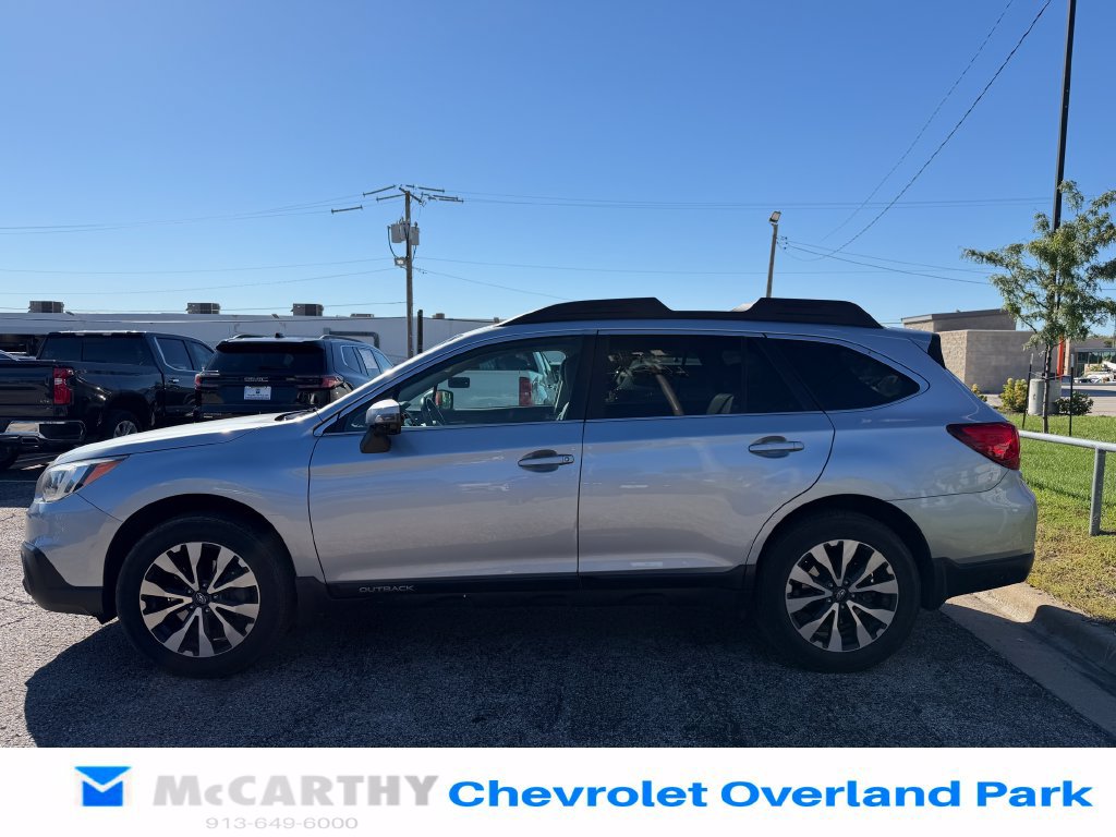 Used 2017 Subaru Outback 2.5i Limited AWD/4WD image 6