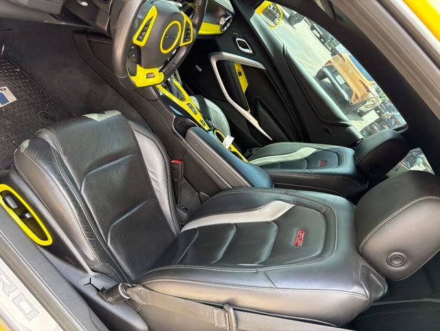 Used 2018 Chevrolet Camaro SS RWD image 13