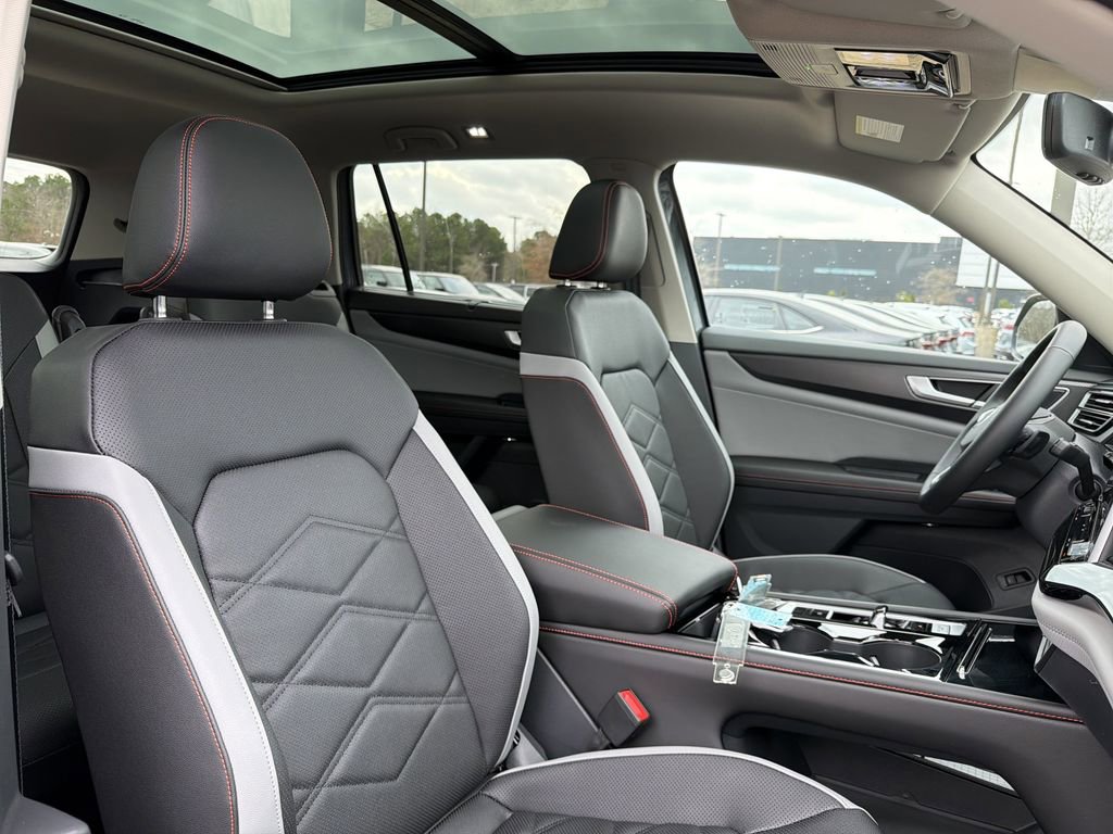 New 2026 Volkswagen Atlas Peak Edition image 19