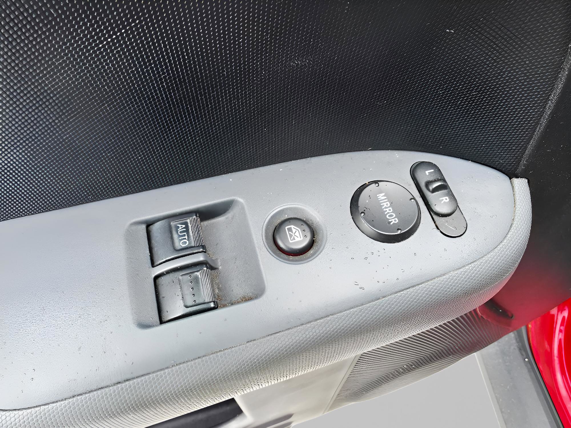 Used 2005 Honda Element EX image 20