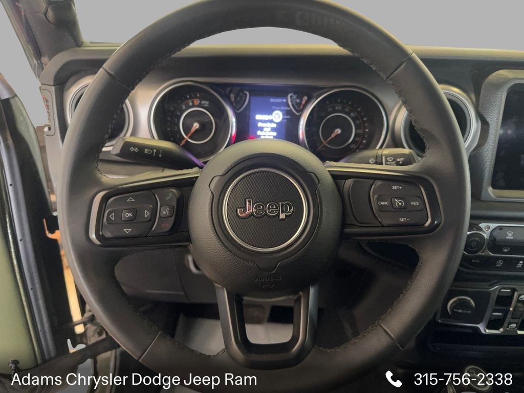Used 2023 Jeep Gladiator Sport image 13